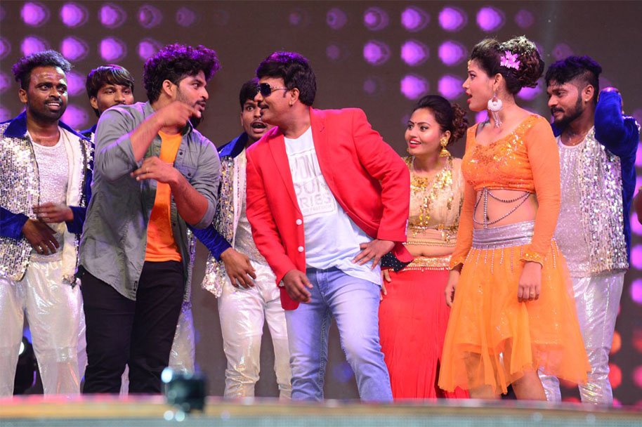 Syeraa-Pre-Release-Event